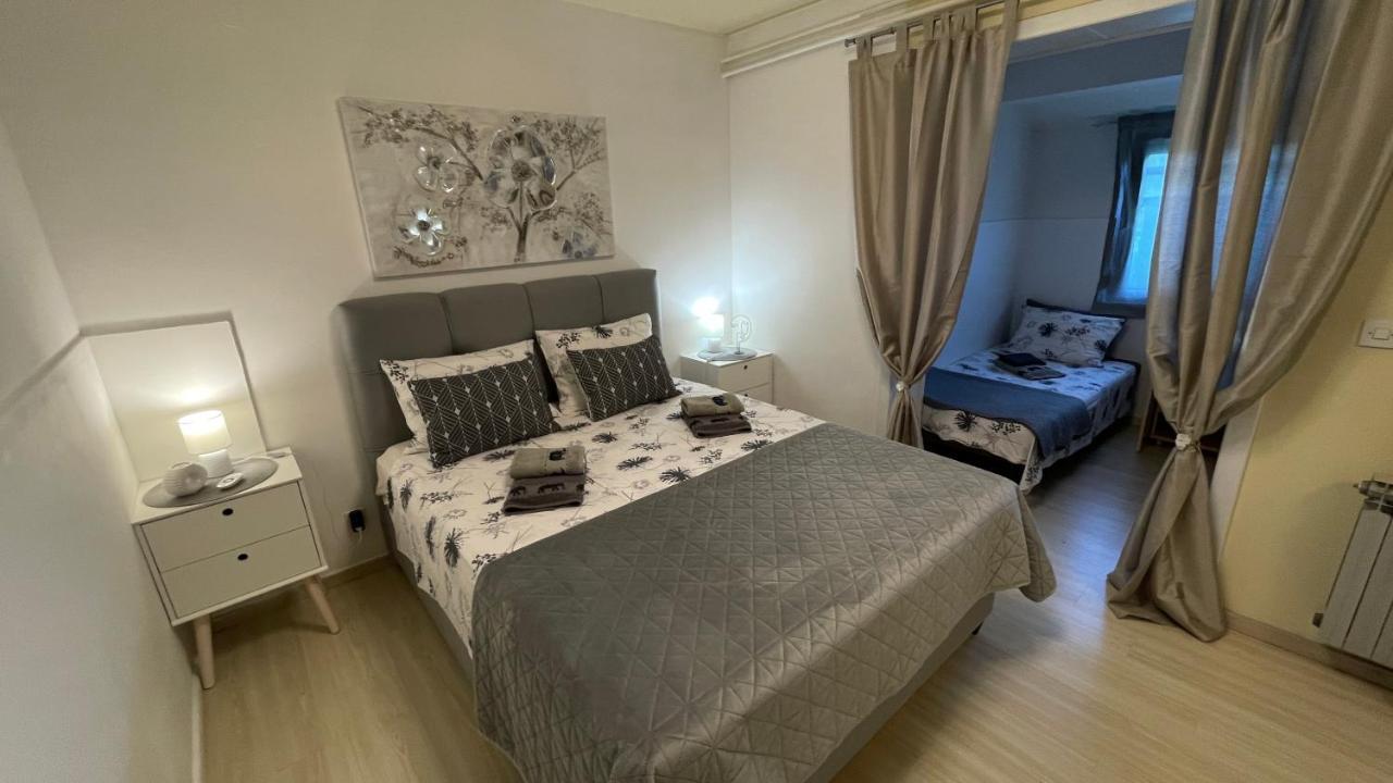 Lux Apartment Barbara Porec Bagian luar foto
